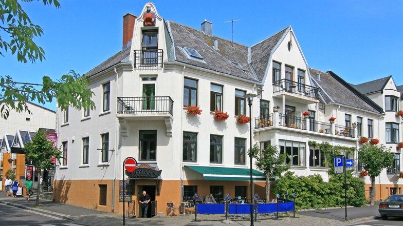 Hotell Wasilioff i Stavern FOTO: Mahlum, Public domain, via Wikimedia Commons